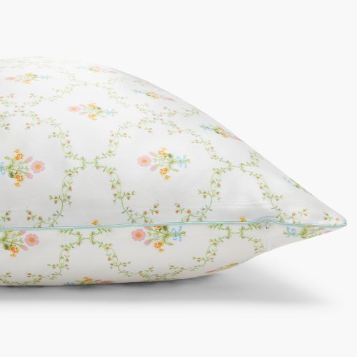 HHH052 SisiPillowcase PastelTrellis B