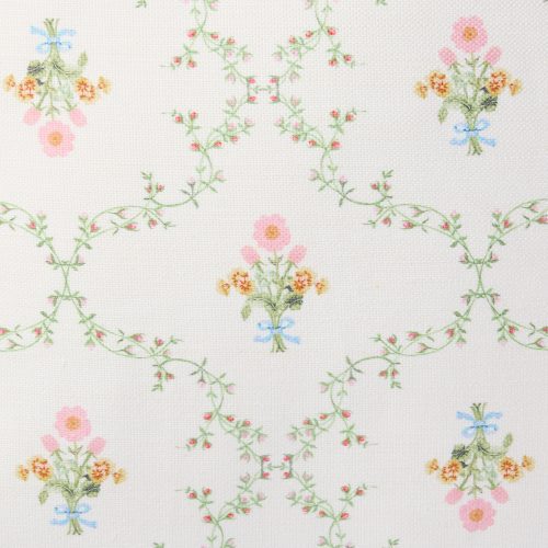 HHH2448 TheLargeDecorativePillow PastelTrellis TT Bcopy2